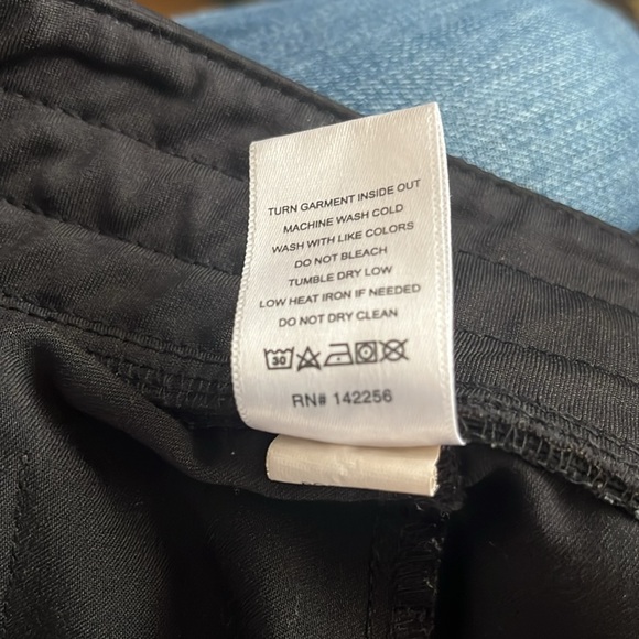 FIGS black Zamora high rise joggers scrub pants - Picture 6 of 8